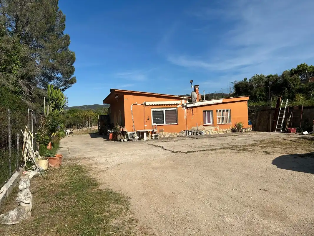 Jardín de Finca rústica en venta en Vilallonga / Villalonga con Amueblado