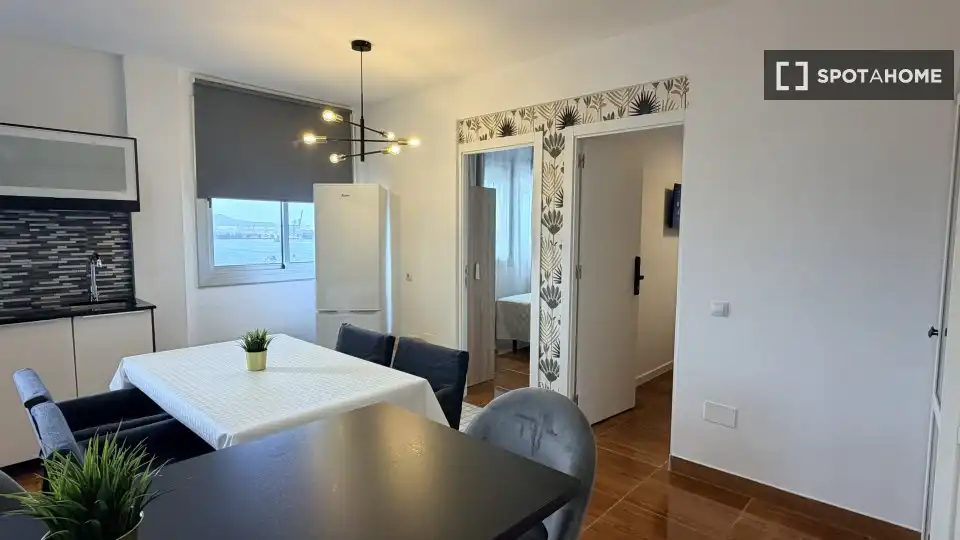 Comedor de Piso para compartir en Las Palmas de Gran Canaria con Aire acondicionado, Terraza y Amueblado