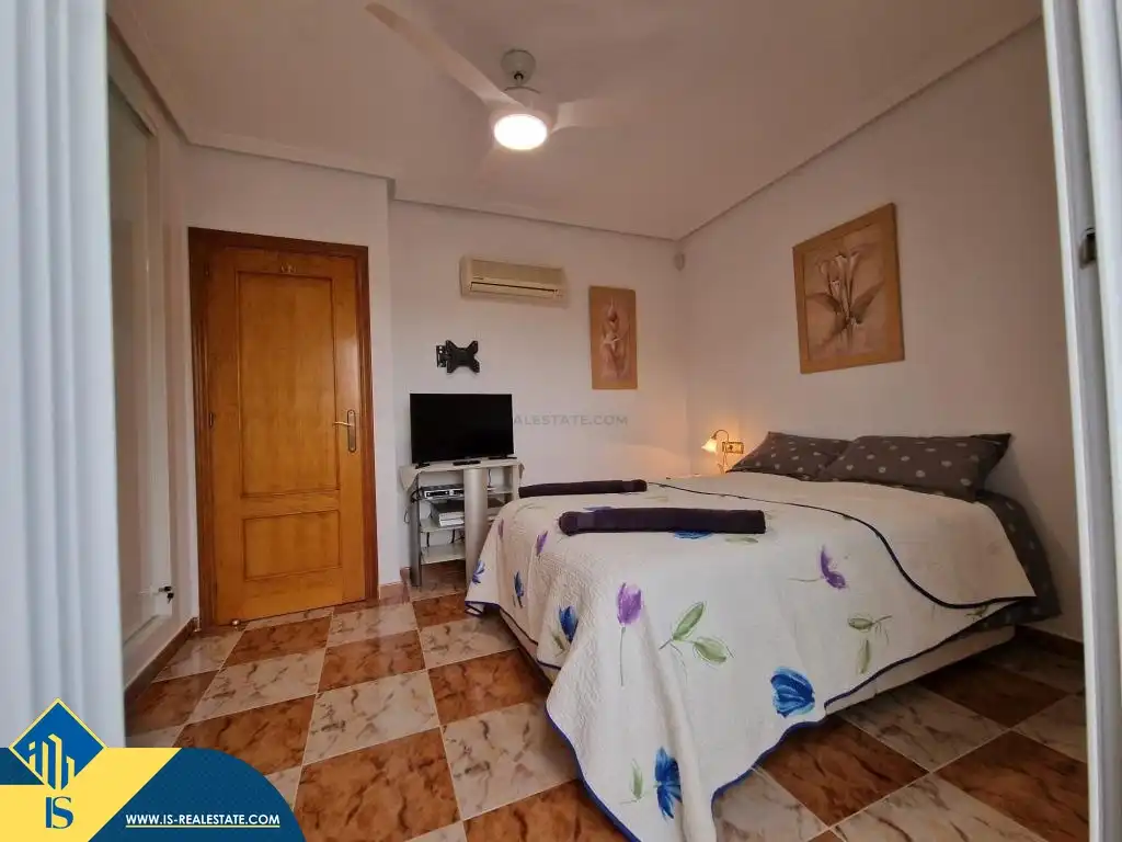 Bedroom of Duplexes for rent in Orihuela  with Air Conditioner, Terrace and Furnished