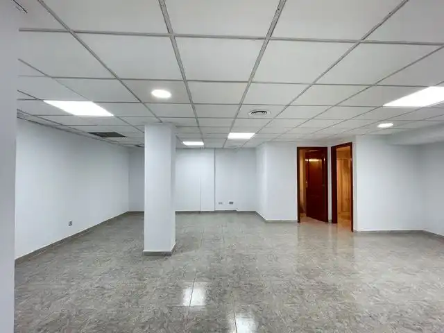 Büro zur Miete in Alicante / Alacant mit Klimaanlage
