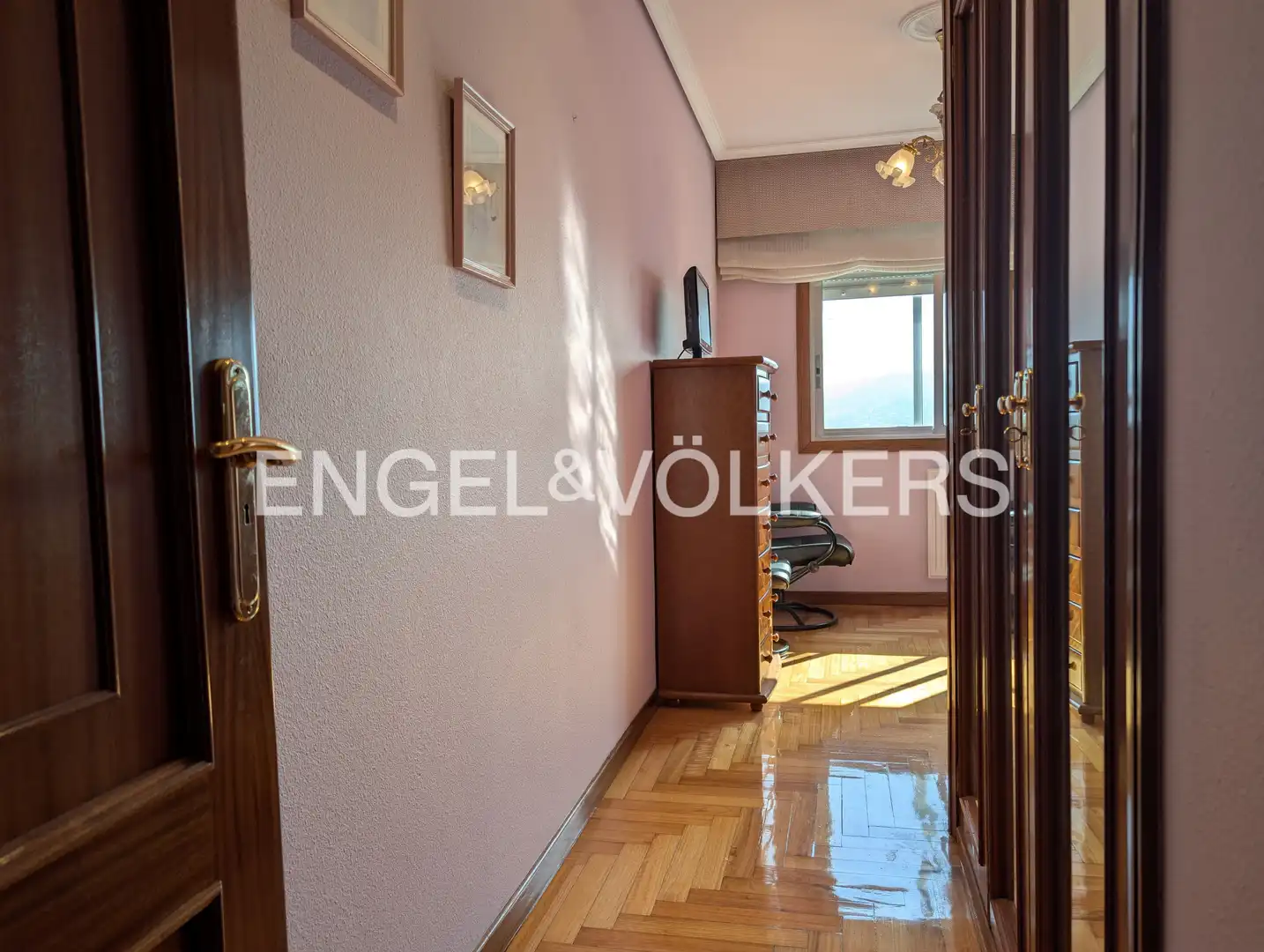 Piso de alquiler en Vigo  con Calefacción