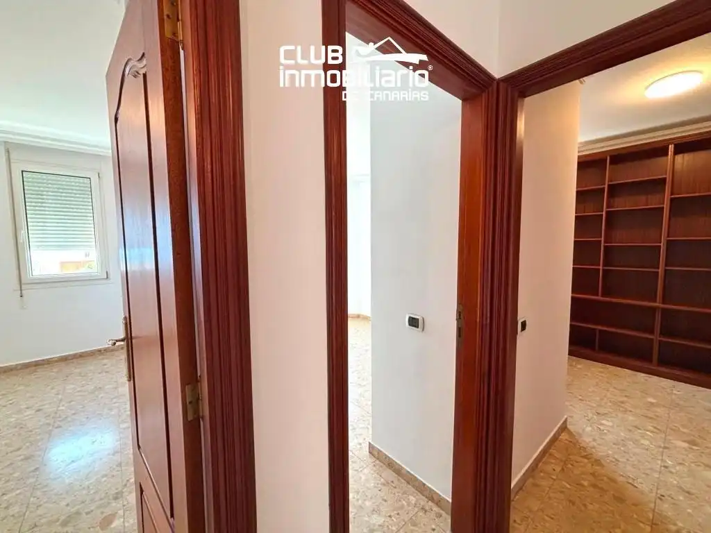 Flat for rent in Santa Cruz de Tenerife  with Terrace