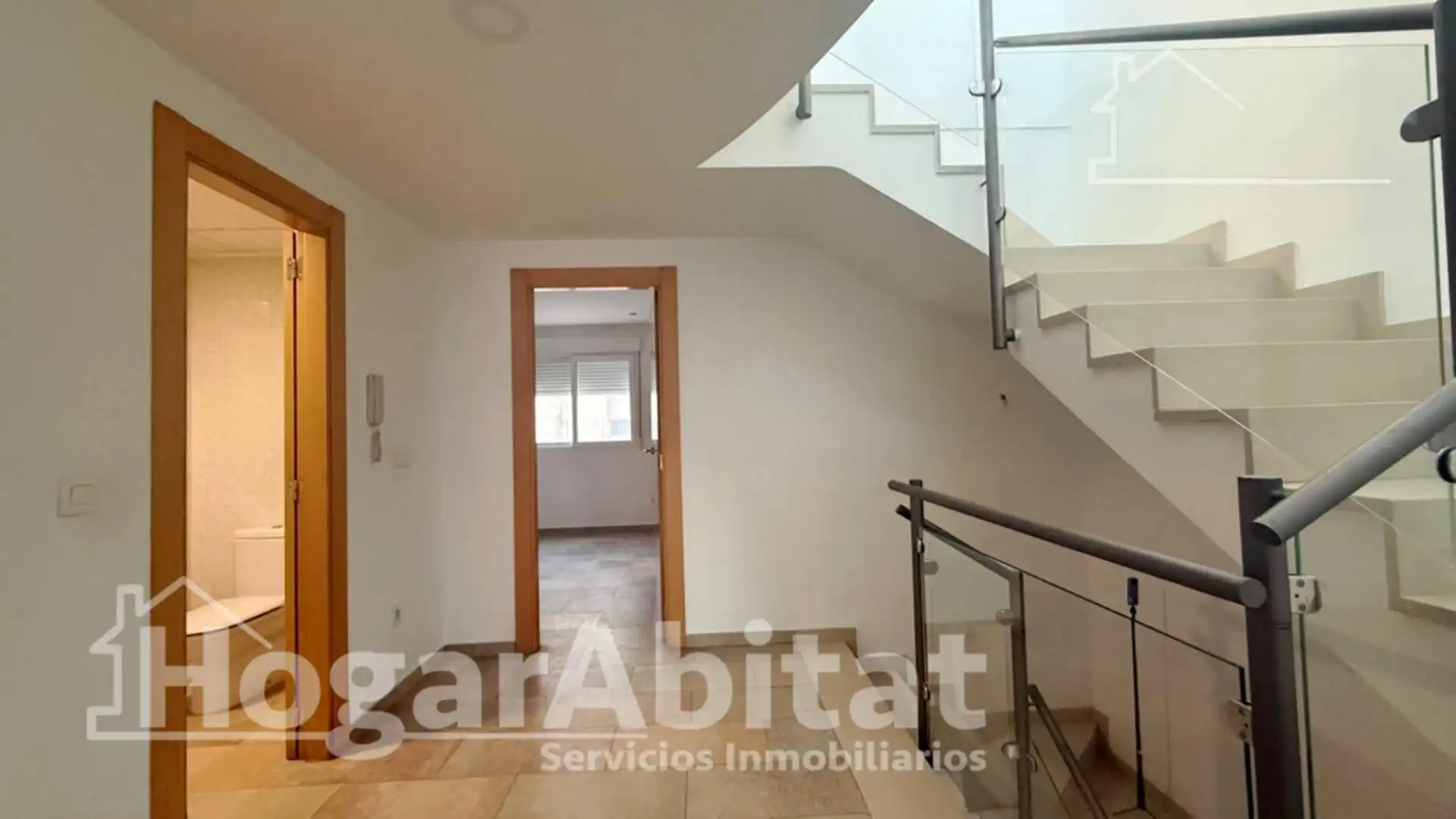 Adossat amb terrassa en venda a Calle les Germanías, imagen 31