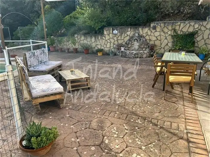 Xalet amb piscina en venda a Alcalá la Real, imagen 4