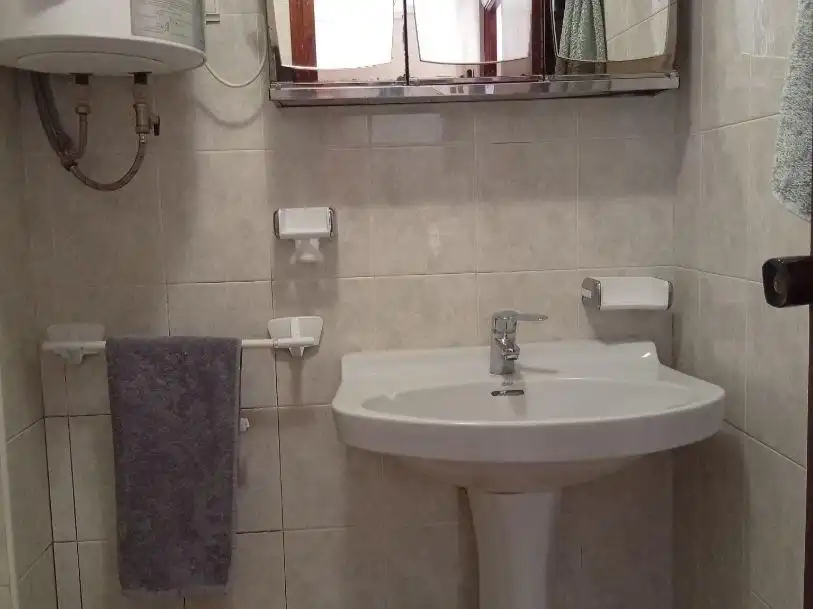 Baño de Piso en venta en Tavernes de la Valldigna con Terraza, Amueblado y Balcón