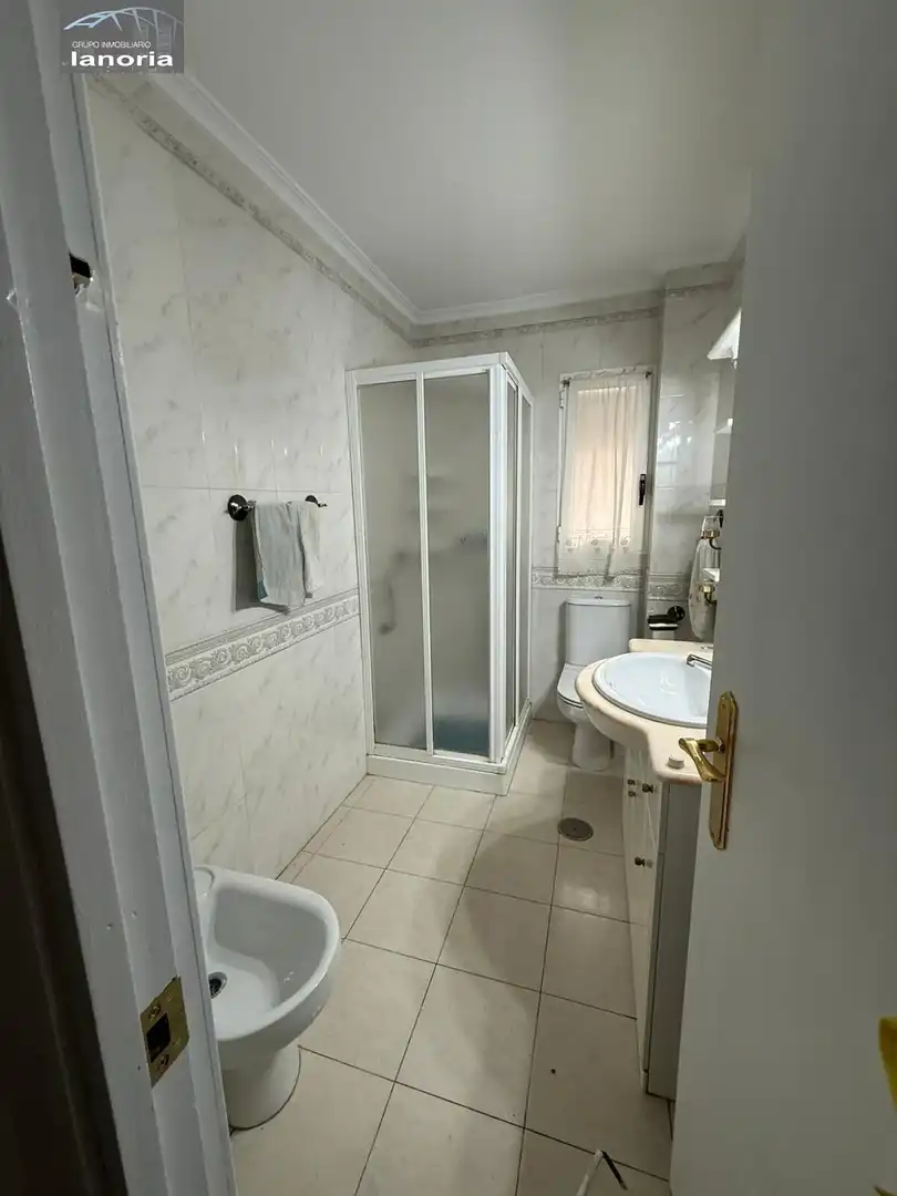 Flat for rent in Ensanche - Franciscanos
