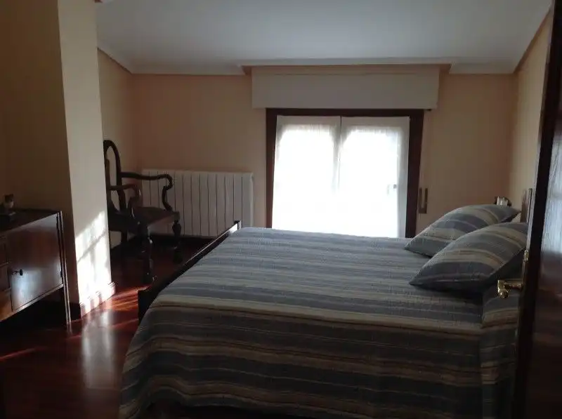 Habitación de Casa o chalet en venta en Nájera con Jardín privado, Terraza y Trastero