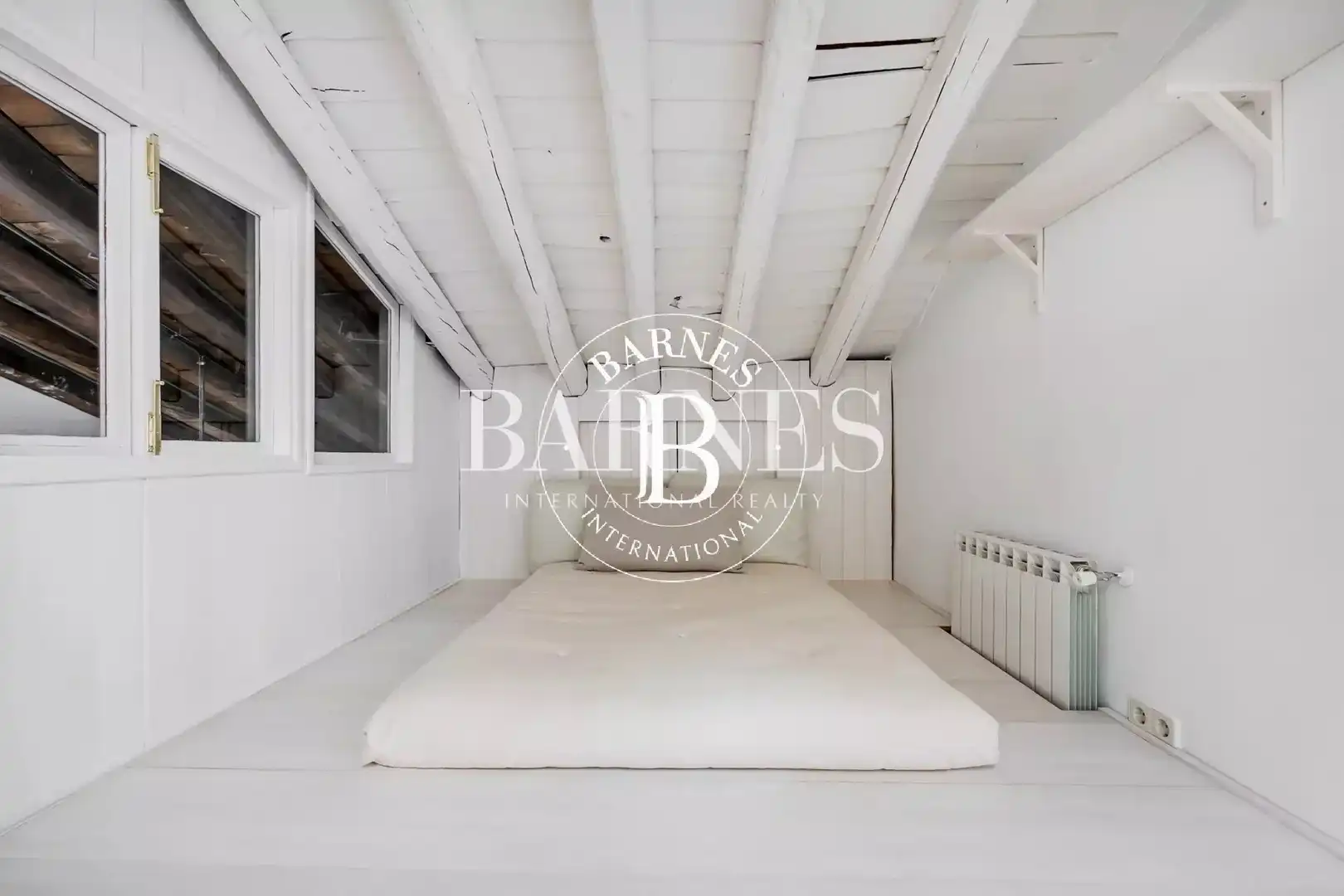Bedroom of Flat for rent in Madrid  with Air Conditioner, Heating and Furnished