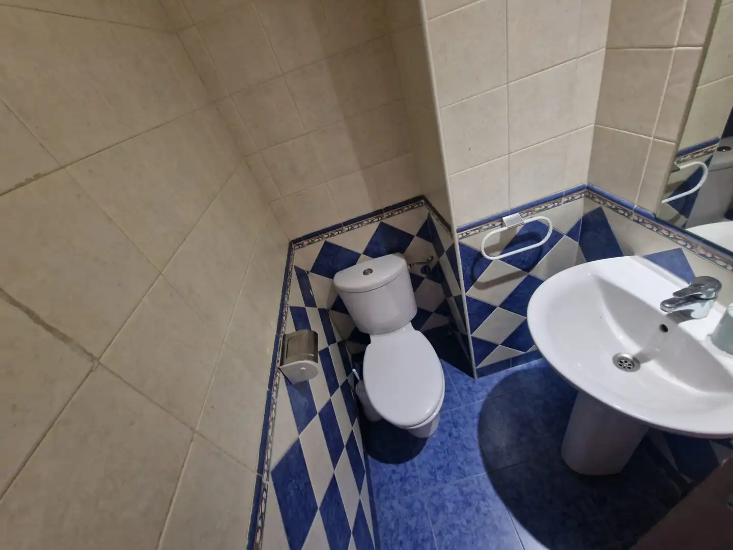 Baño de Dúplex en venta en Talavera de la Reina con Calefacción, Terraza y Trastero