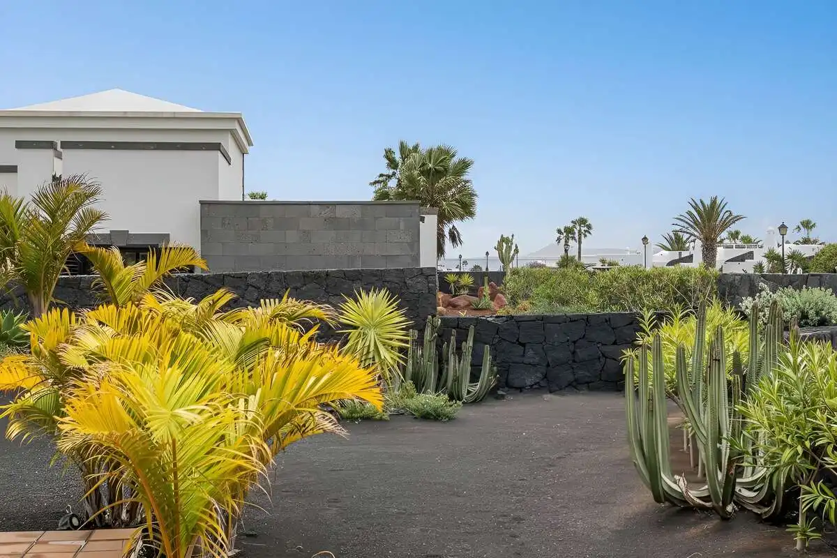 Exterior view of Houses for sale in Yaiza  with Swimming Pool