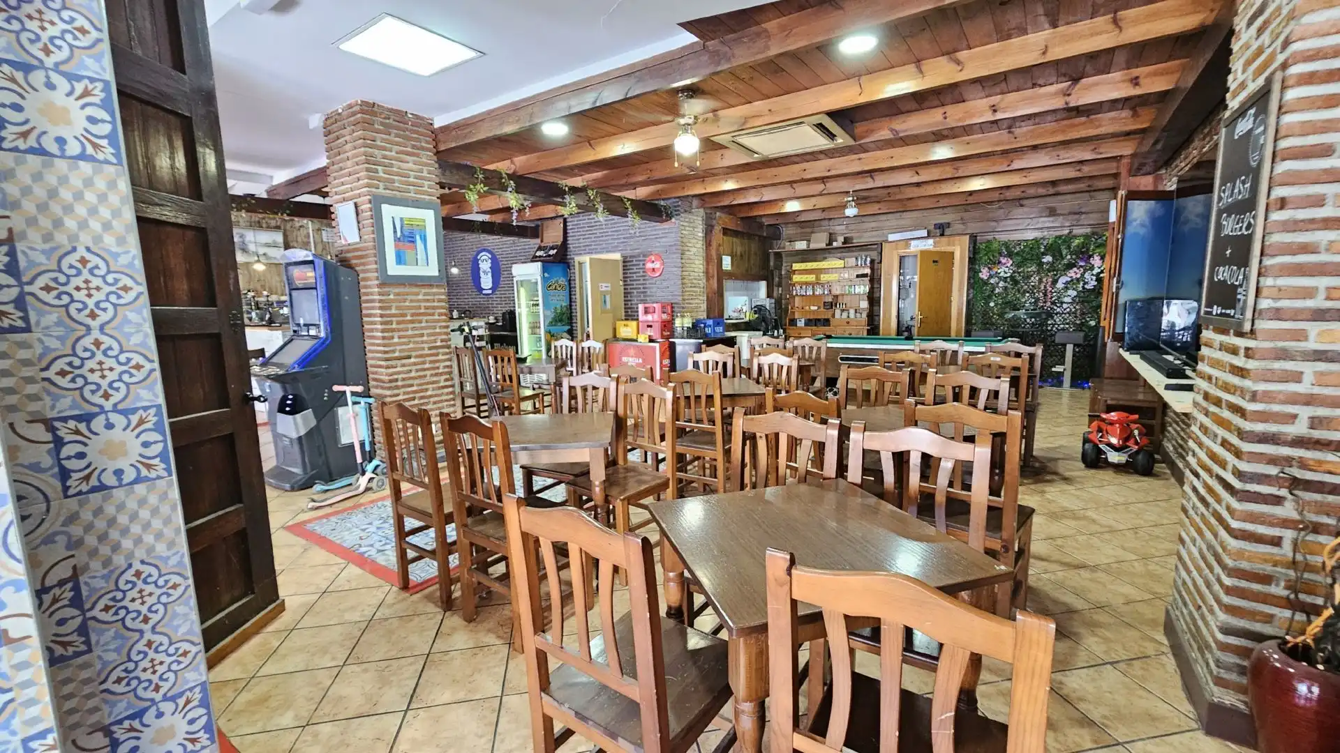 Business premises for transfer in la Marina 5, imagen 2