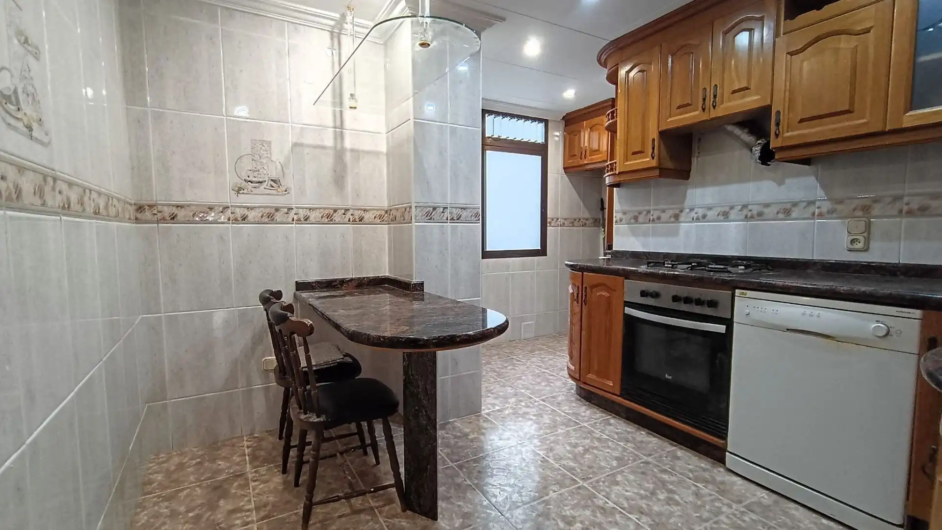 Appartamento con ascensore in affitto a Camins al Grau, imagen 4