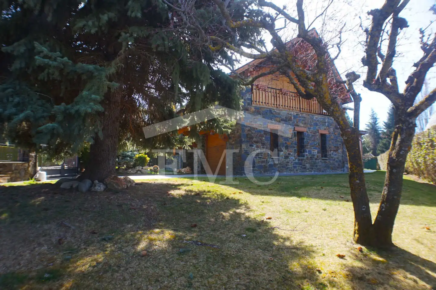Jardí de Casa o xalet en venda en Llívia amb Calefacció, Jardí privat i Parquet