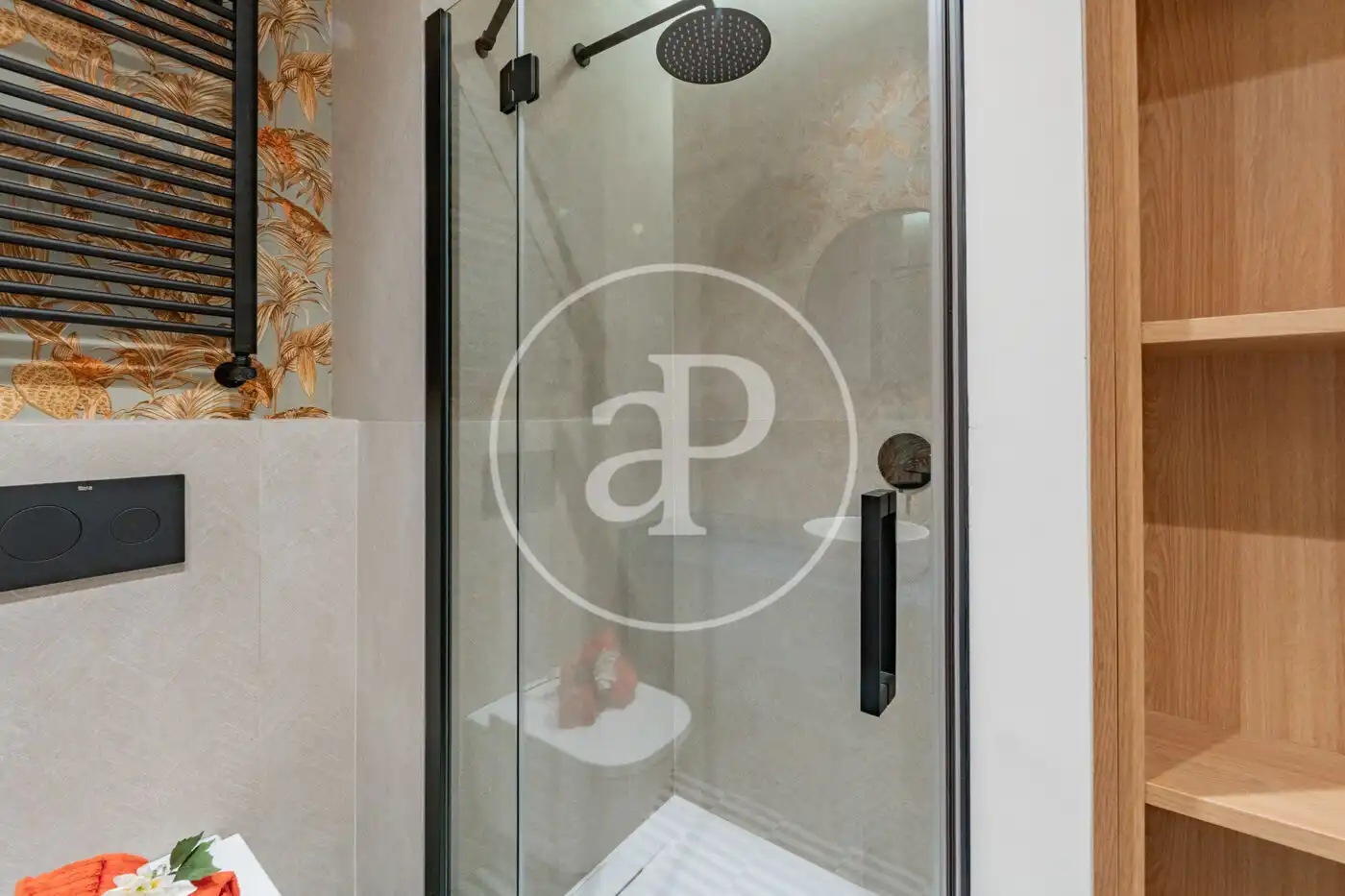 Baño de Piso en venta en Madrid con Aire acondicionado, Calefacción y Terraza