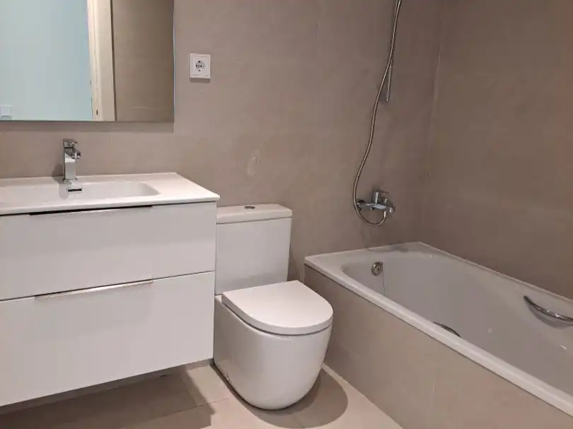 Piso con piscina en alquiler en Carrer Pit-Roig 22, imagen 4