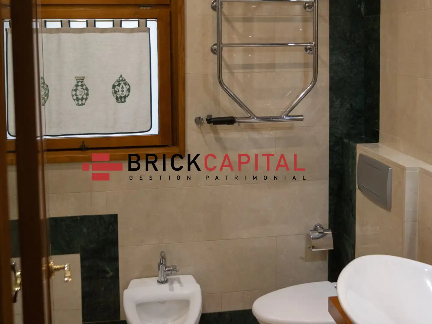 Baño de Piso en venta en Barcelona con Aire acondicionado, Calefacción y Terraza