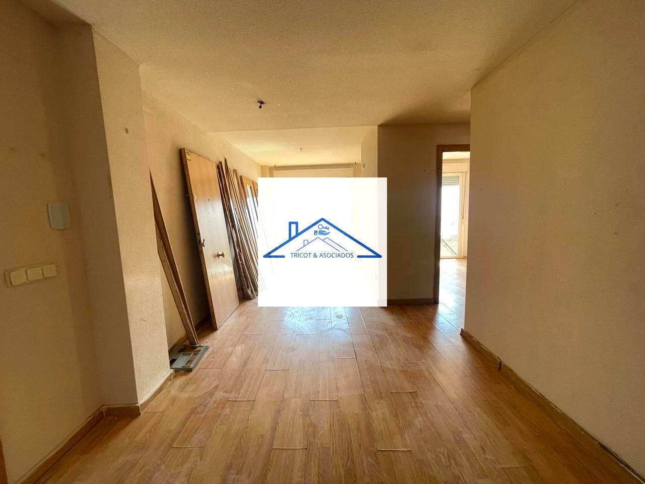 Vista exterior de Planta baixa en venda en Yeles amb Calefacció