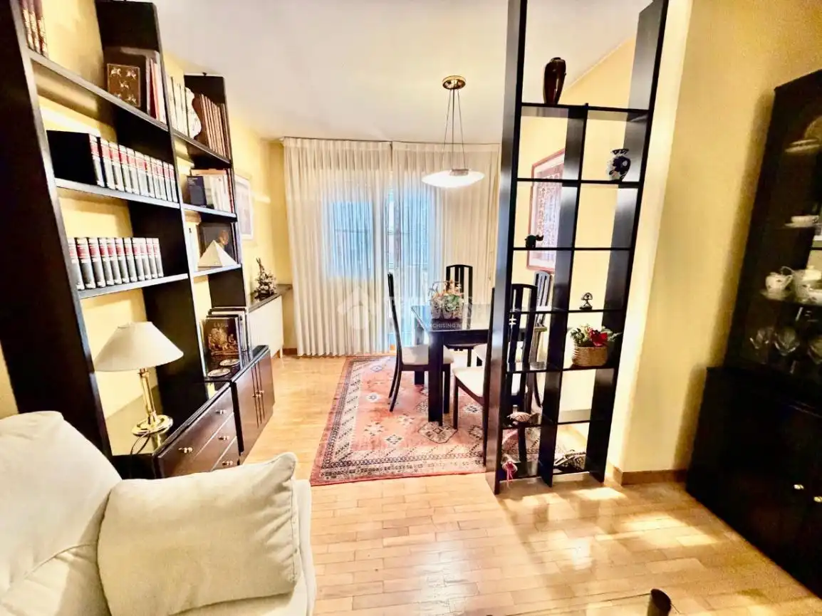 Living room of Flat for sale in León Capital   with Heating, Parquet flooring and Terrace
