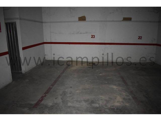 Garaje en Venta en DOCTOR FLEMING en Baena