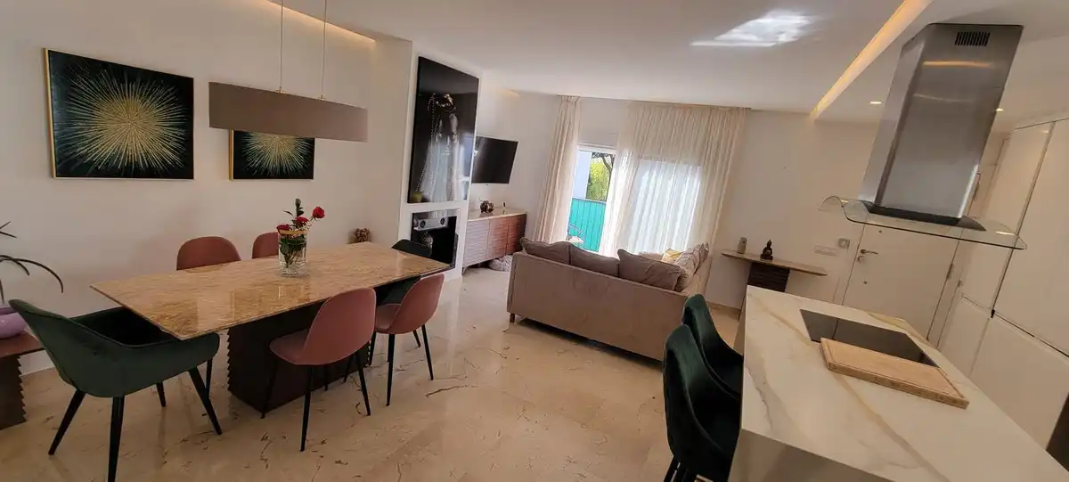 Apartament amb piscina en venda a Nueva Andalucía, imagen 6