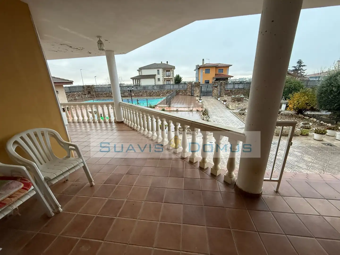 Terraza de Casa o chalet en venta en Roales con Calefacción, Jardín privado y Terraza