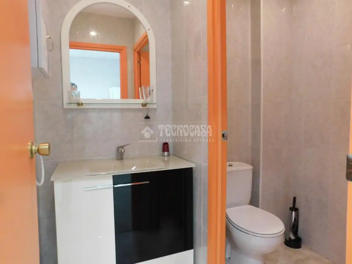 Badezimmer von Geschaftsraum zur Miete in Zaragoza