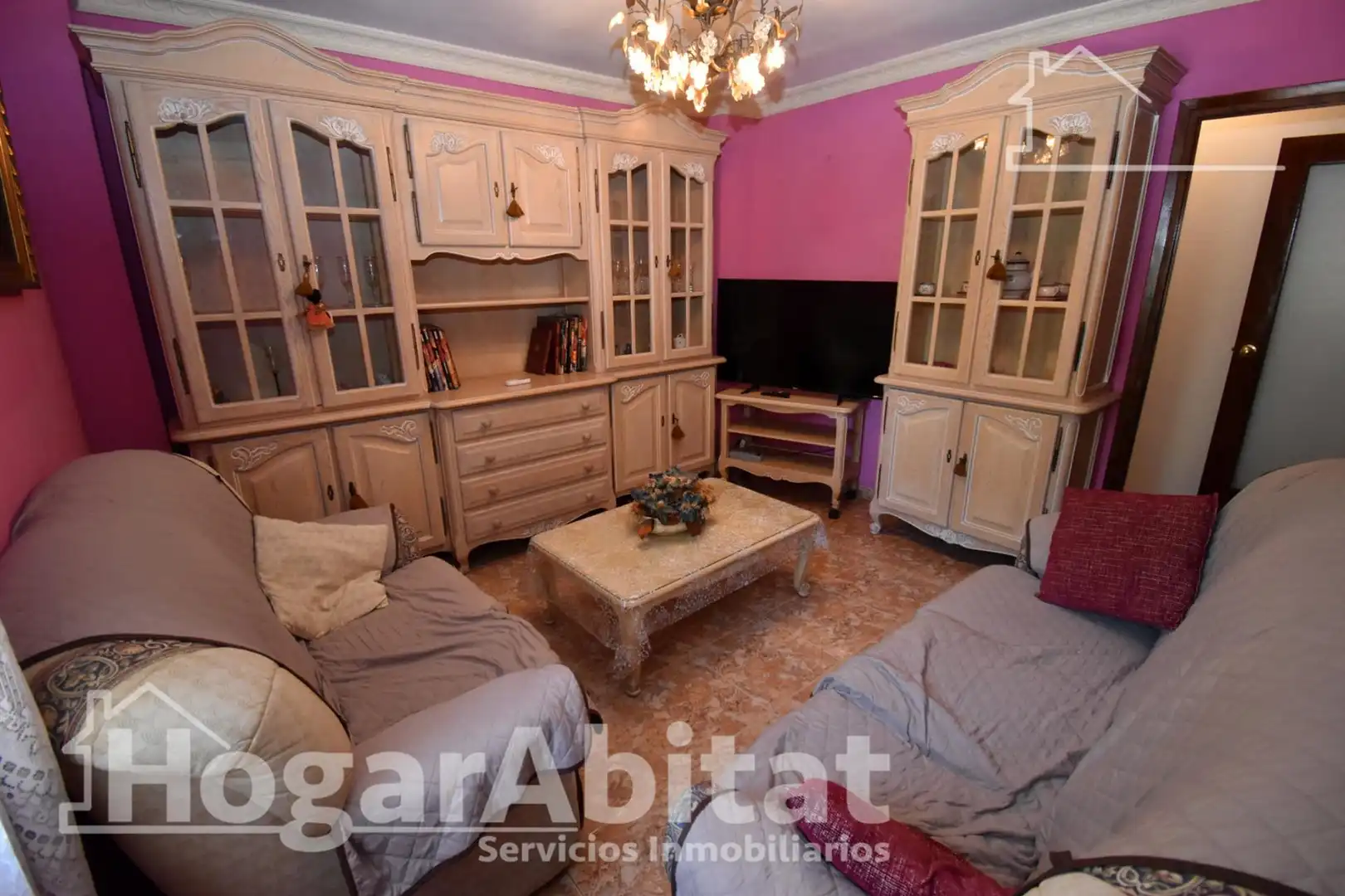 Sala de estar de Piso en venta en Castellón de la Plana / Castelló de la Plana con Aire acondicionado, Calefacción y Amueblado