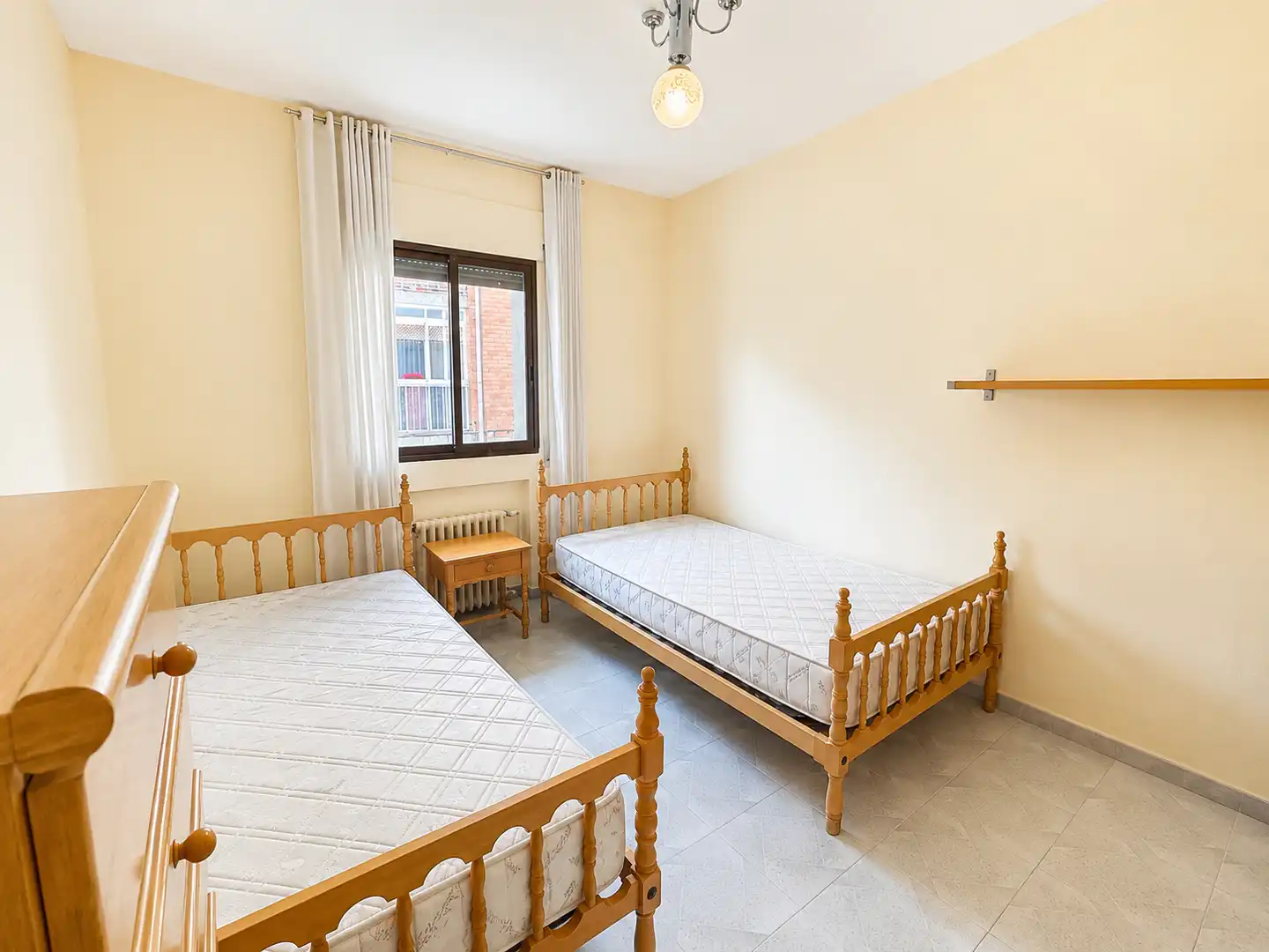 Flat for rent in Calle los Almendros, Bulevar - Plaza Castilla