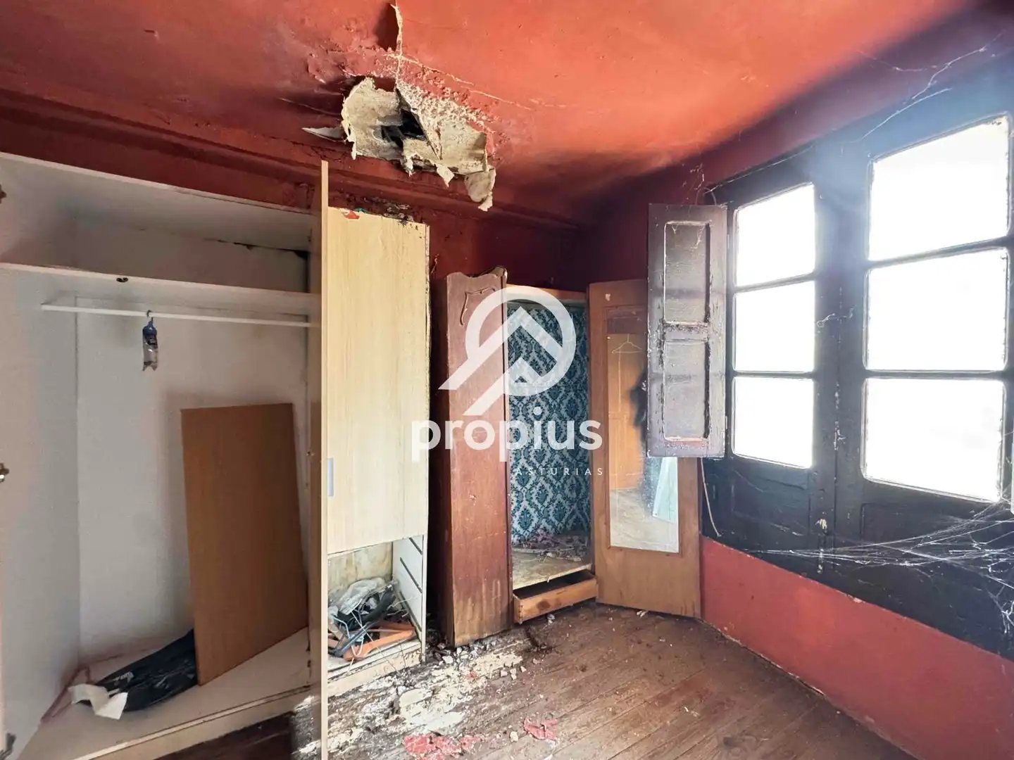 Bedroom of Houses for sale in Ribadedeva  with Heating and Storage room