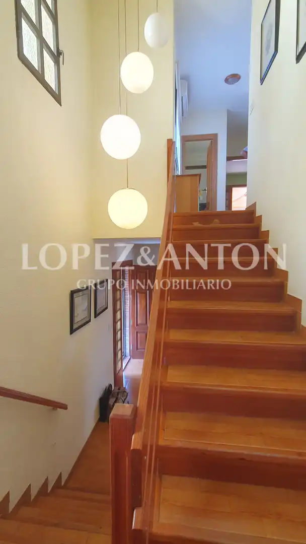Houses for sale in L'Eliana  with Air Conditioner, Private garden and Terrace