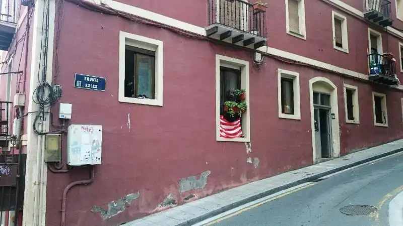 Piso en venta en FAUSTE, Kalero - Basozelai