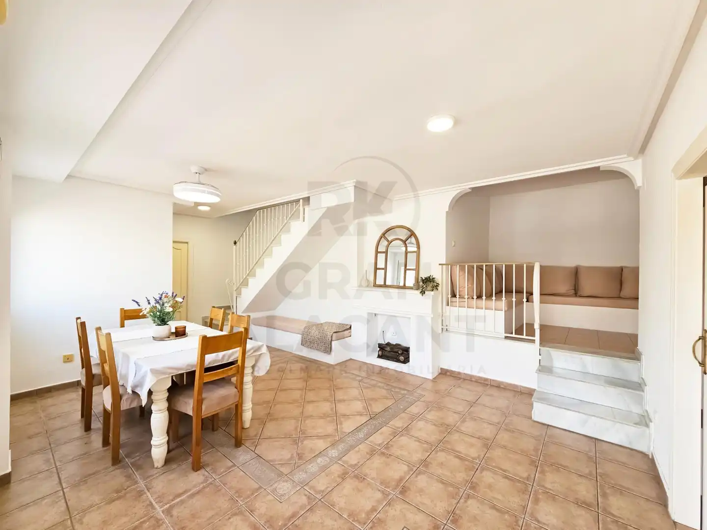 Casa o xalet en venda en Santa Pola amb Calefacció, Terrassa i Traster