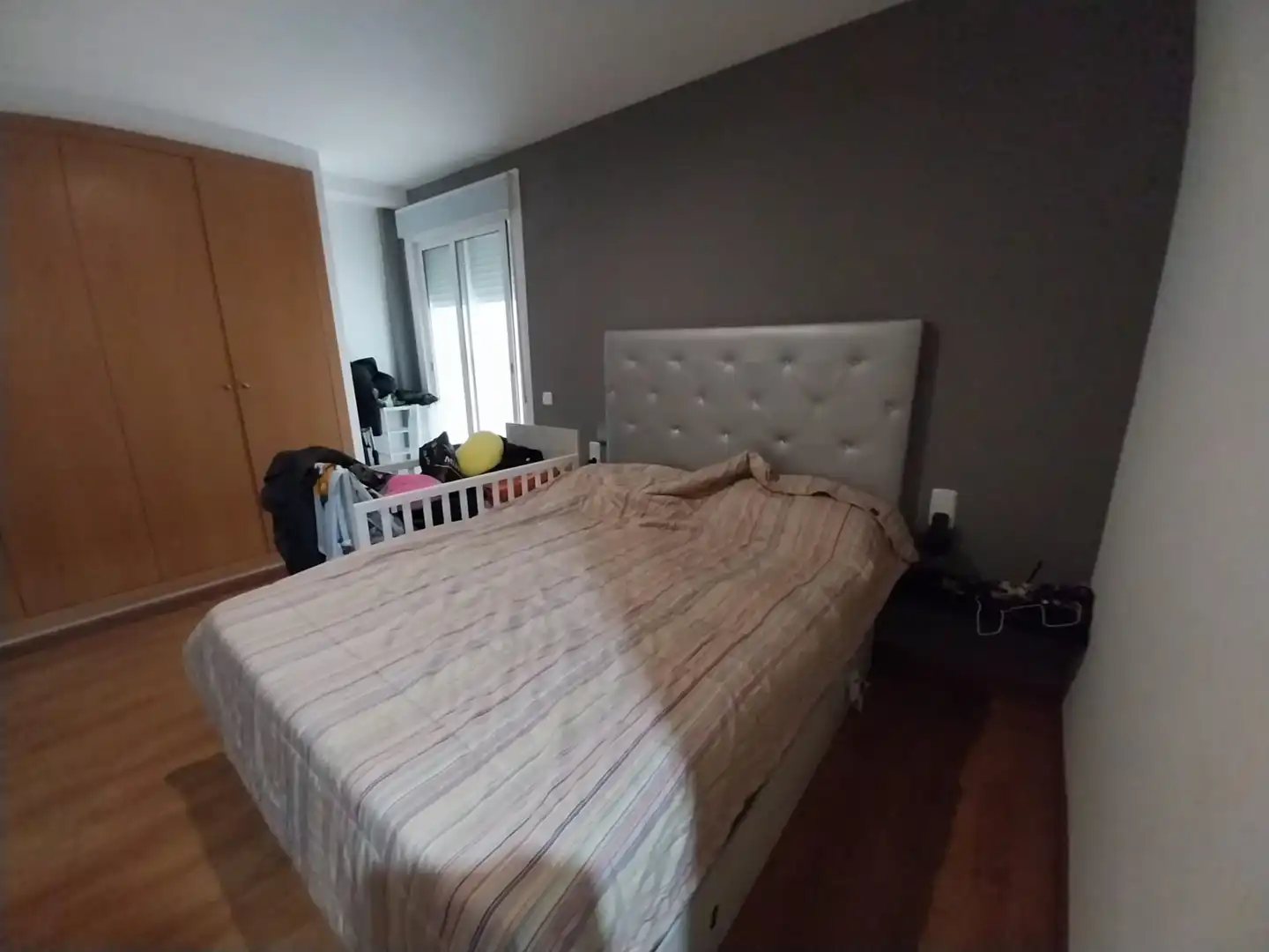 Schlafzimmer von Wohnung zum Verkauf in Favara mit Klimaanlage, Terrasse und Waschmaschine