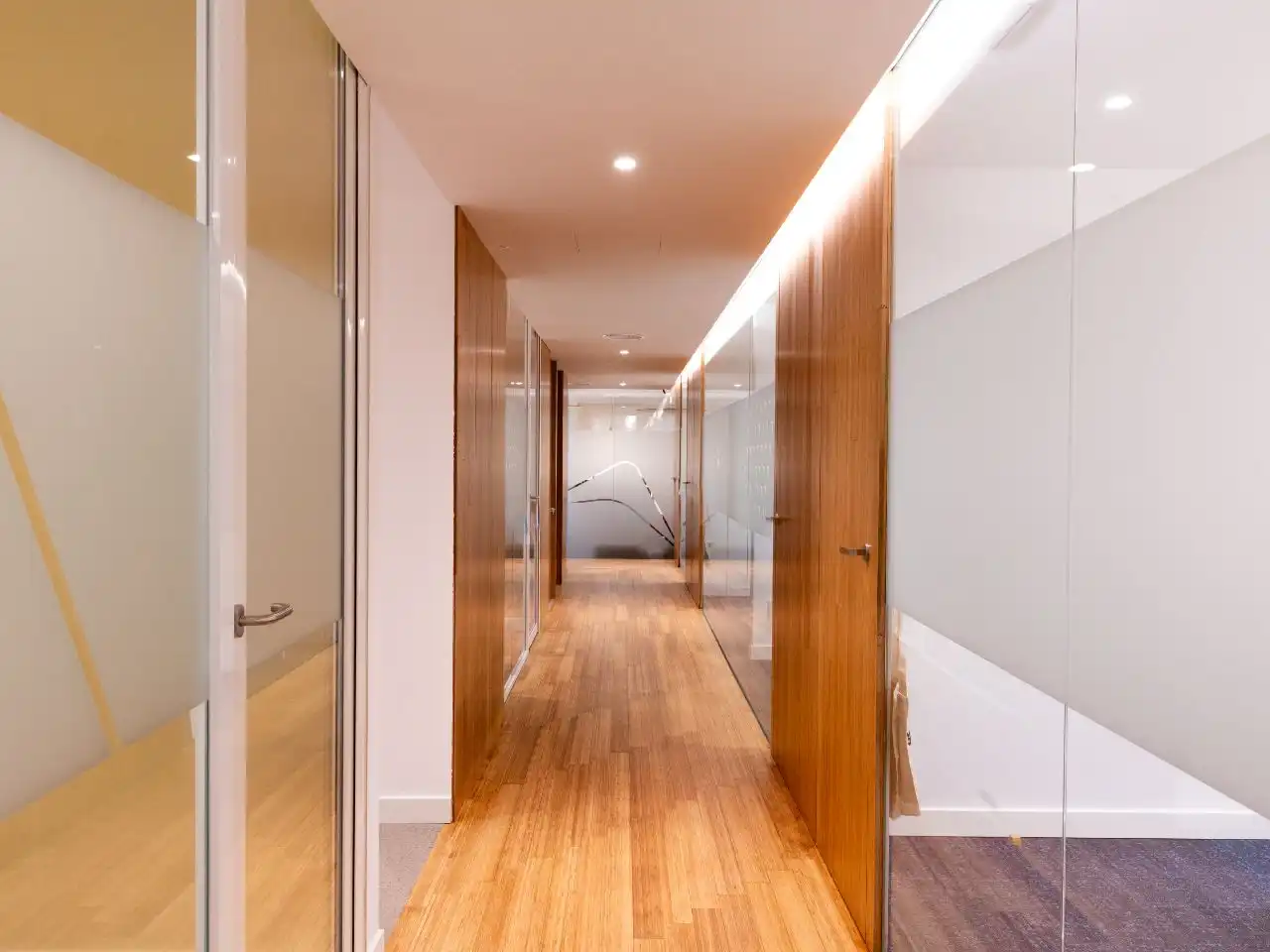 Office for rent in Madrid  with Air Conditioner, Heating and Furnished