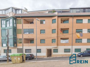 Appartement avec ascenseur à vendre à Calle Villanueva 21 bis