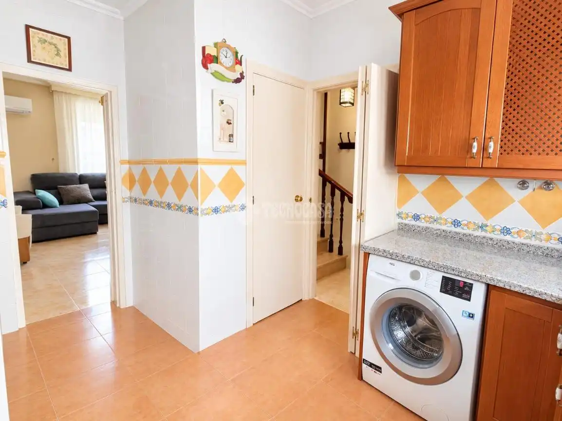 Kitchen of Detached homes for sale in Sevilla