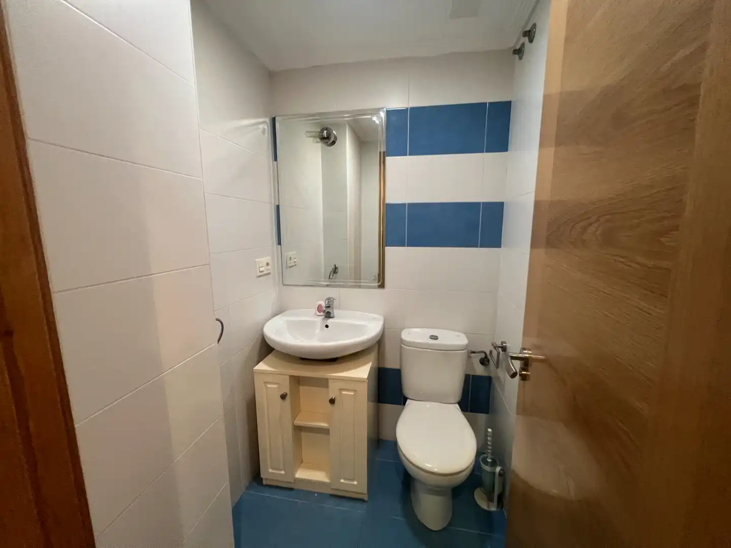 Bathroom of Flat for sale in Palencia  with Heating and Furnished