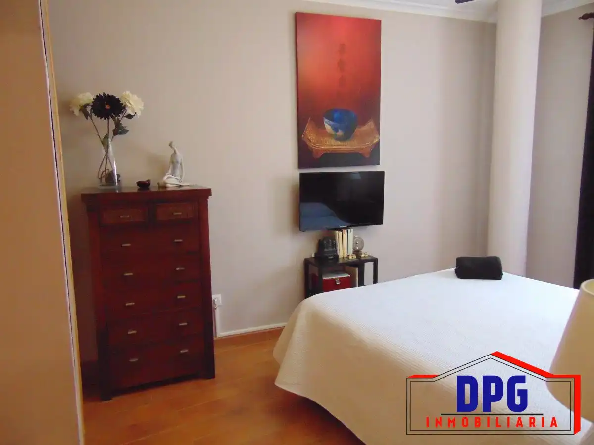 Habitación de Apartamento en venta en Garrucha con Aire acondicionado y Amueblado