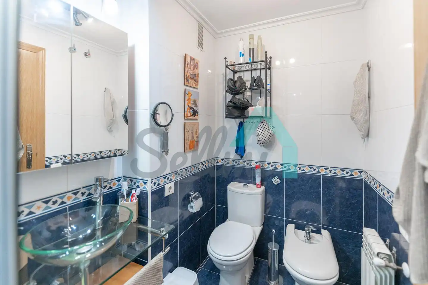Baño de Piso en venta en Oviedo  con Calefacción, Parquet y Trastero