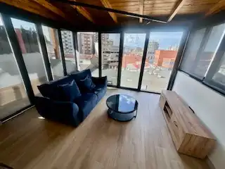 Dachboden zur Miete in Avenida República Argentina, 21, Centro Ciudad