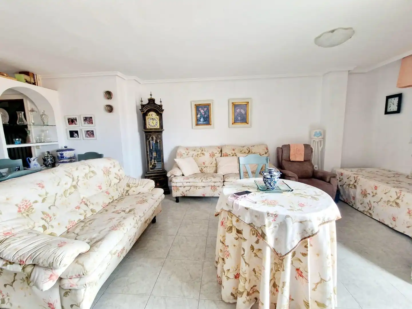 Sala d'estar de Dúplex en venda en Águilas amb Traster, Moblat i Balcó