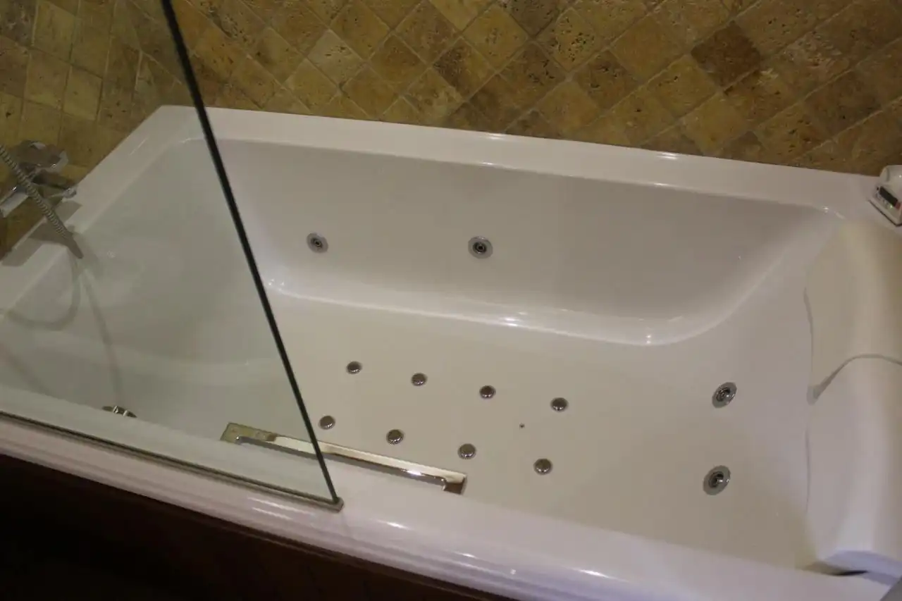 Bathroom of Houses for sale in Jávea / Xàbia  with Air Conditioner, Heating and Private garden