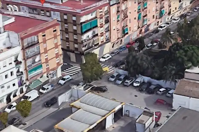 Vista exterior de Piso en venta en Paterna