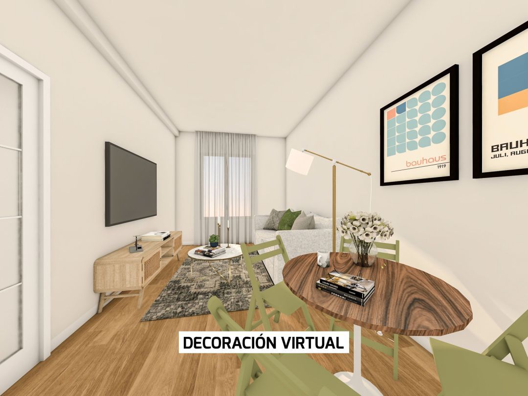 Sala d'estar de Pis en venda en Vitoria - Gasteiz amb Calefacció, Parquet i Moblat