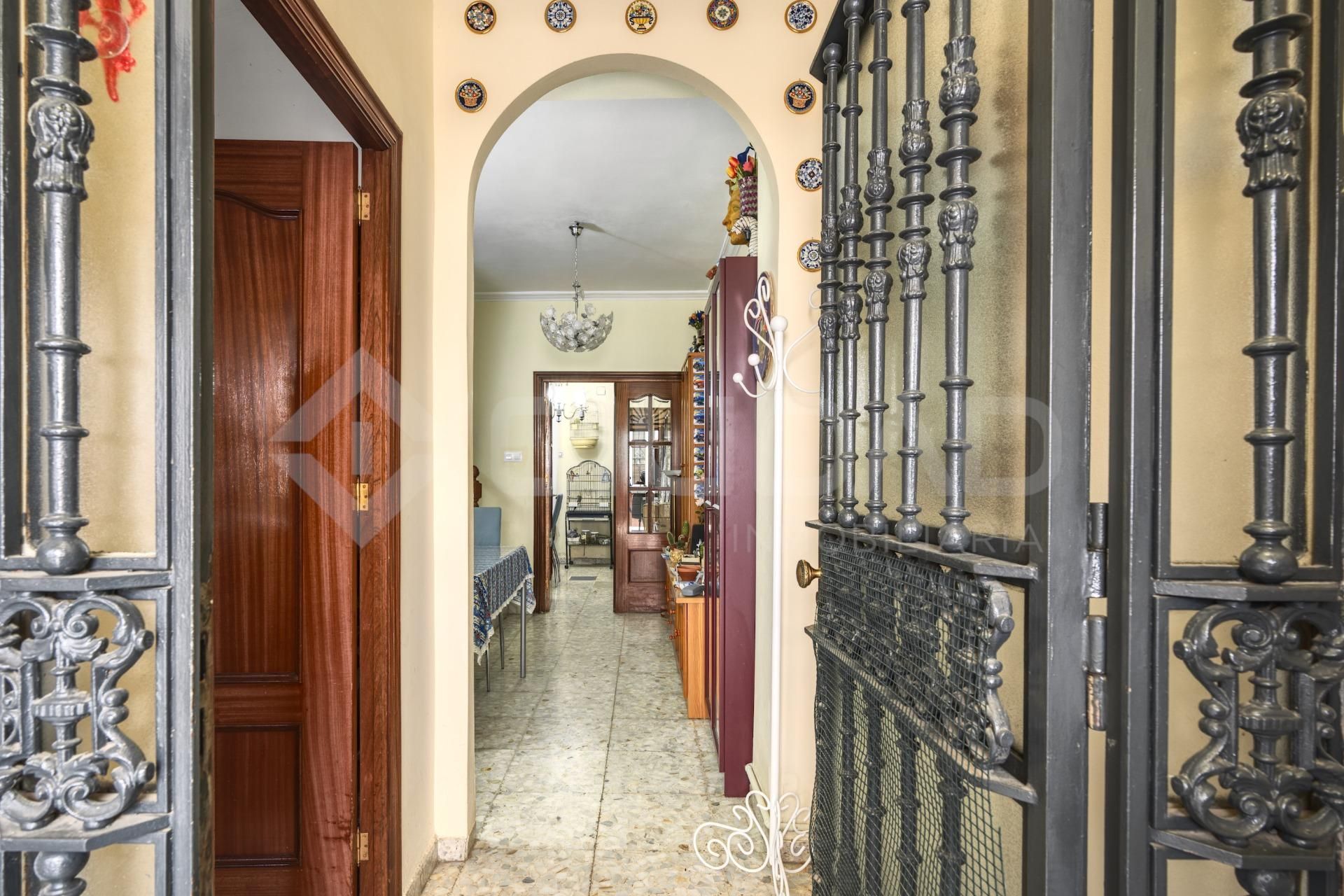 House or chalet for sale in Coria del Río