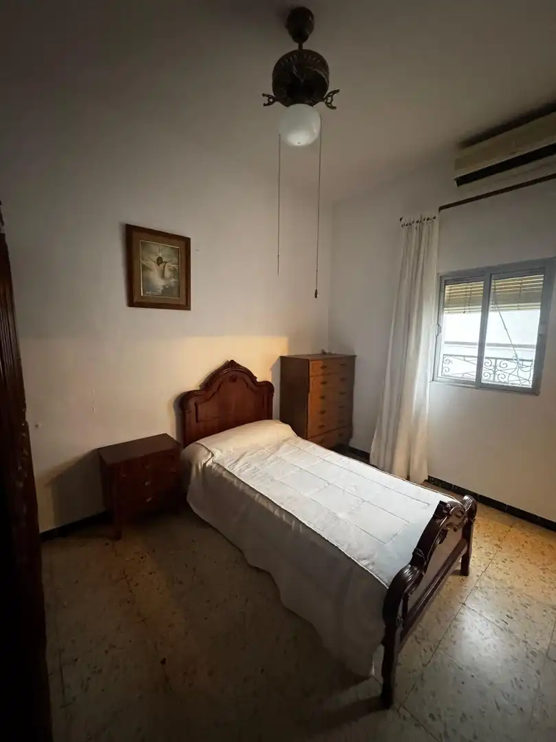 Habitación de Casa o chalet en venta en Arahal