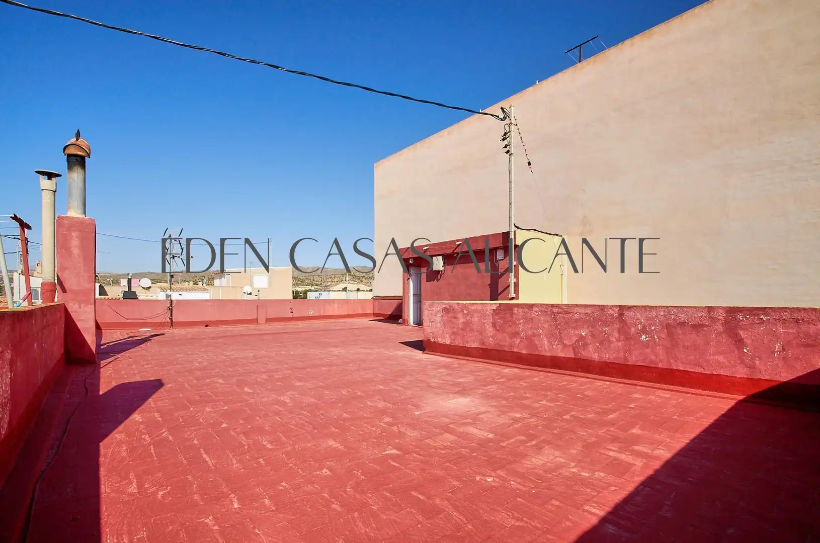 Terrassa de Casa adosada en venda en El Campello amb Jardí privat, Terrassa i Traster