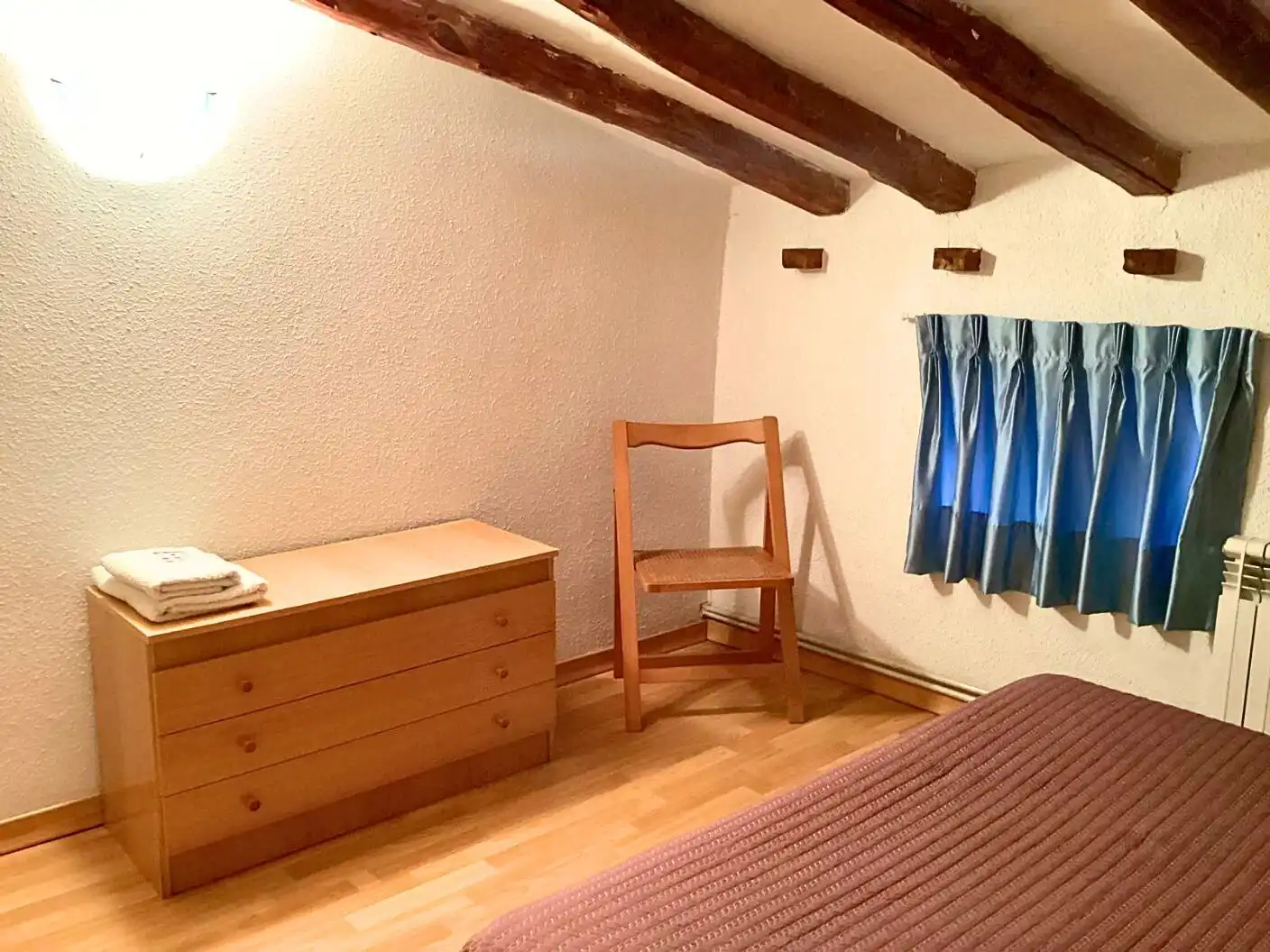 Dormitori de Finca rústica en venda en Velilla de Jiloca amb Jardí privat, Terrassa i Traster
