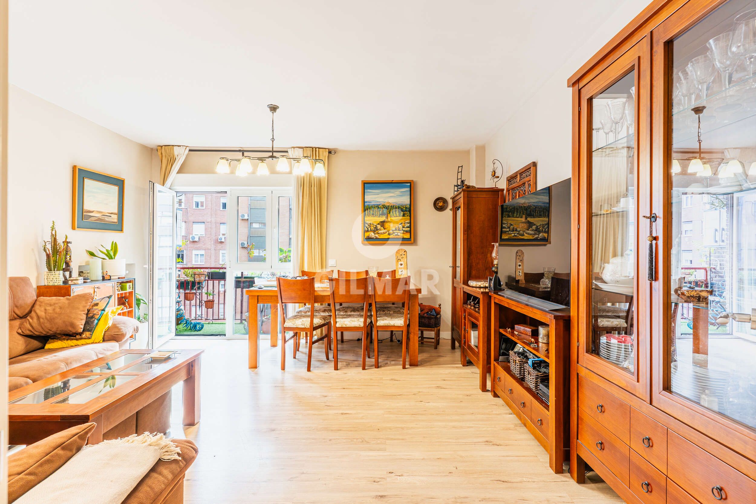 Menjador de Pis en venda en  Madrid Capital amb Calefacció