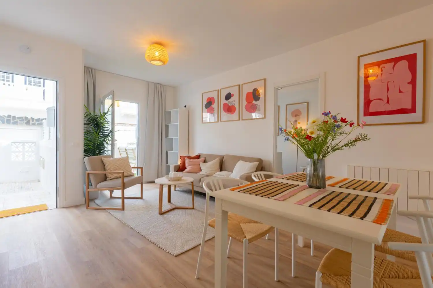 Sala d'estar de Apartament en venda en La Orotava amb Calefacció, Jardí privat i Terrassa